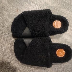 Chloe Black Fuzzy Sandals